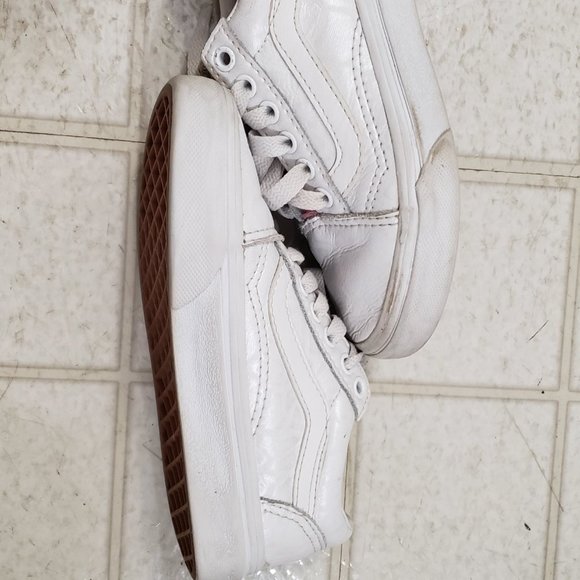 Girl's snow boots size 11 buy one get one free - Picture 6 of 7